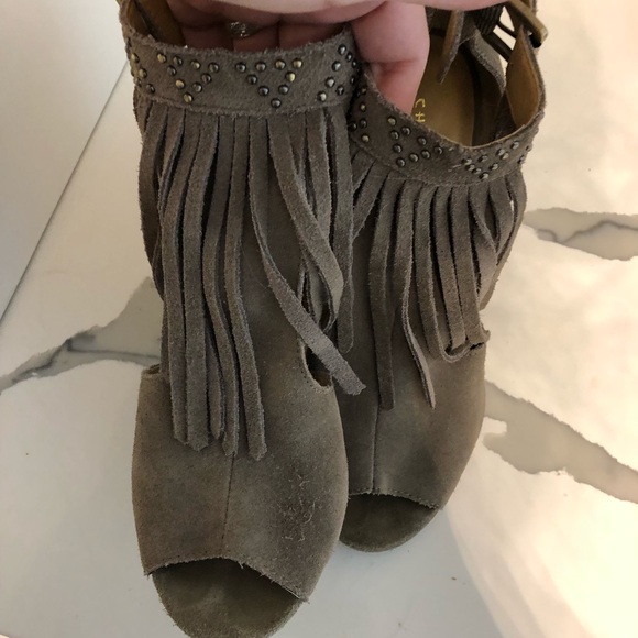 Chinese Laundry Grey Suede Fringe Booties - Picture 6 of 6